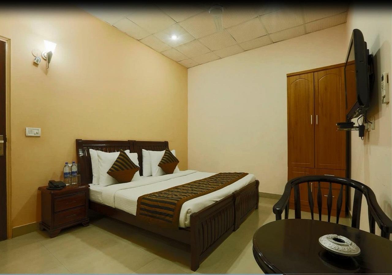Hotel Green Lotus Dwarka Delhi  Værelse billede